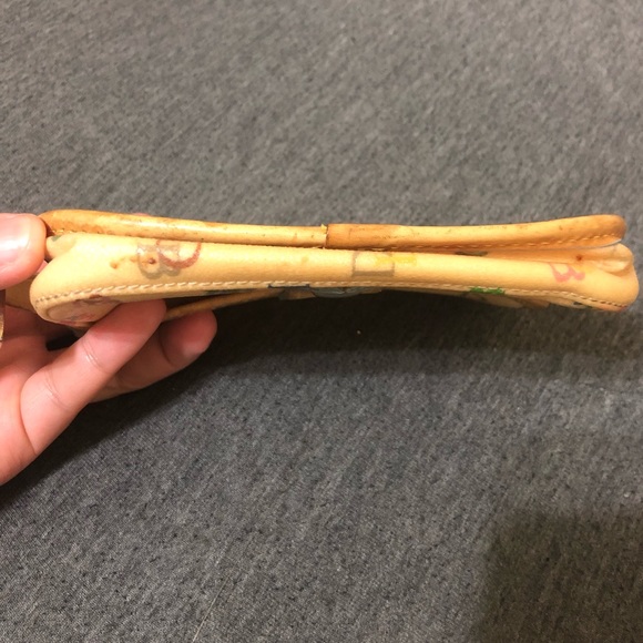 Dooney and bourke pouch - Picture 4 of 5